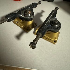 Tensor Mag light 10 trucks 5.25